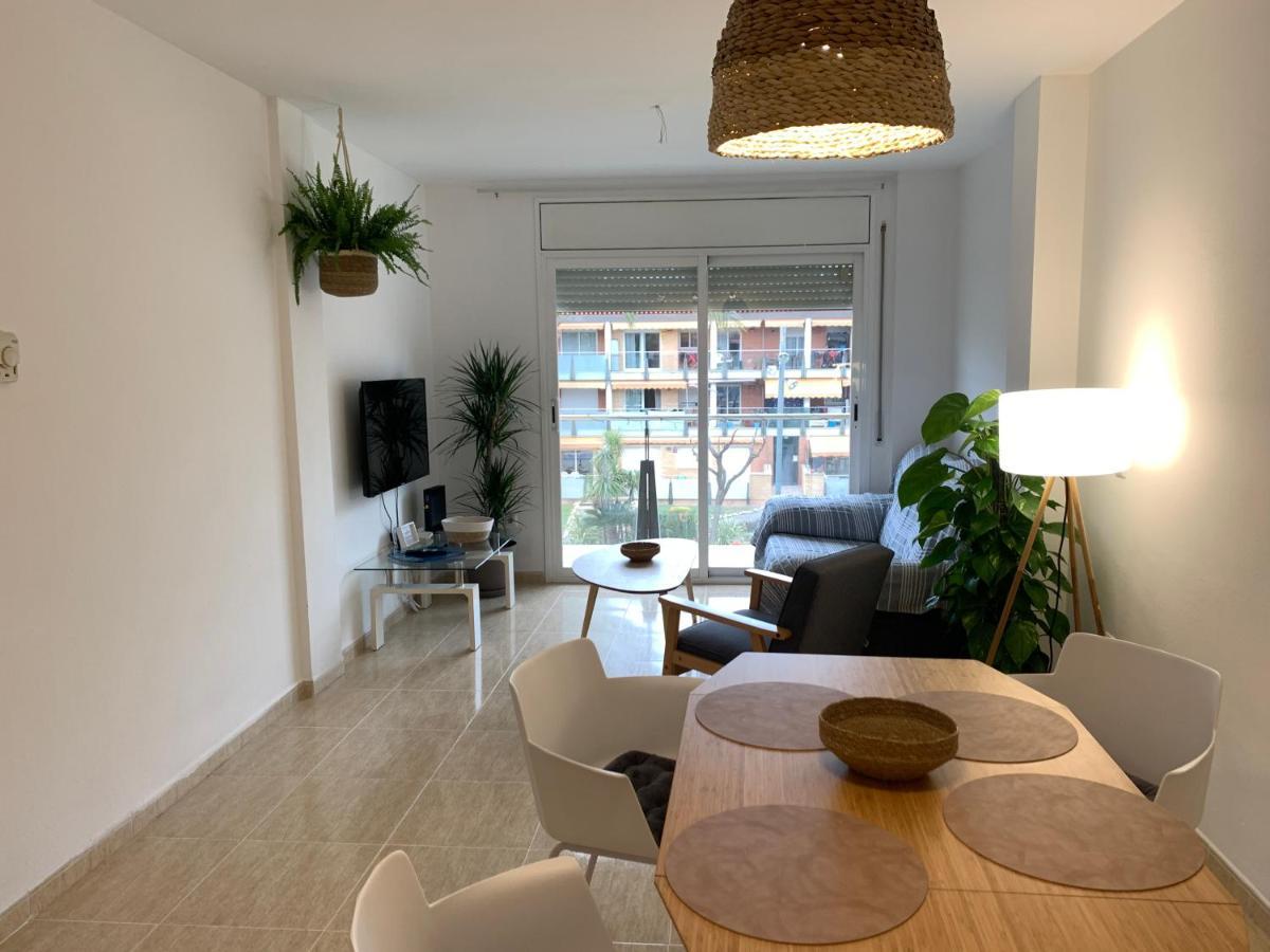 Acogedor Apartamento Con Piscina En Vilafortuny, Cambrils Exterior foto
